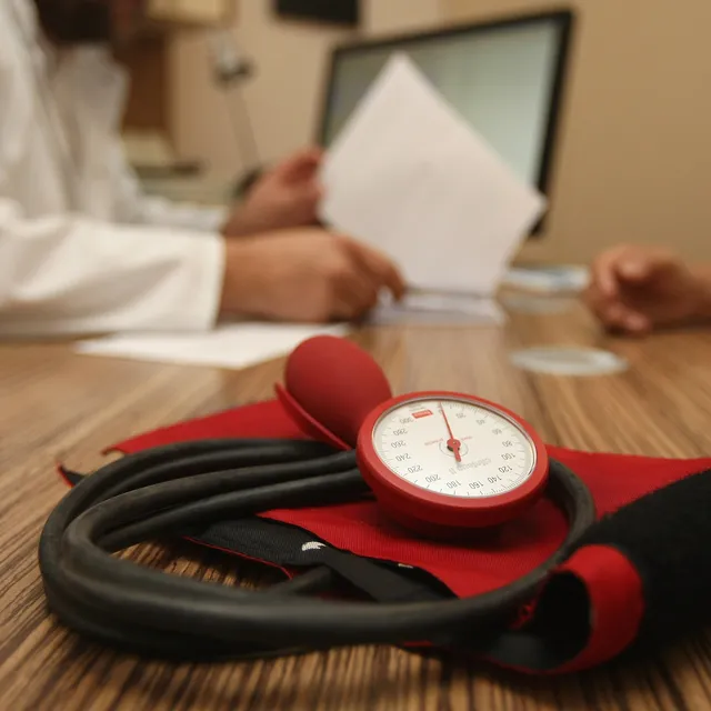 Smartwatch Blood Pressure Not Ready for Debut Image